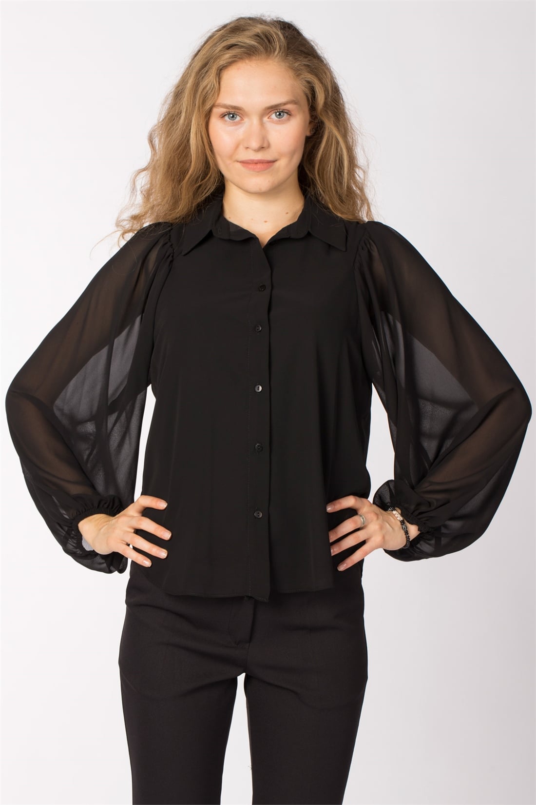 Kolları Şifon Gömlek-Siyah