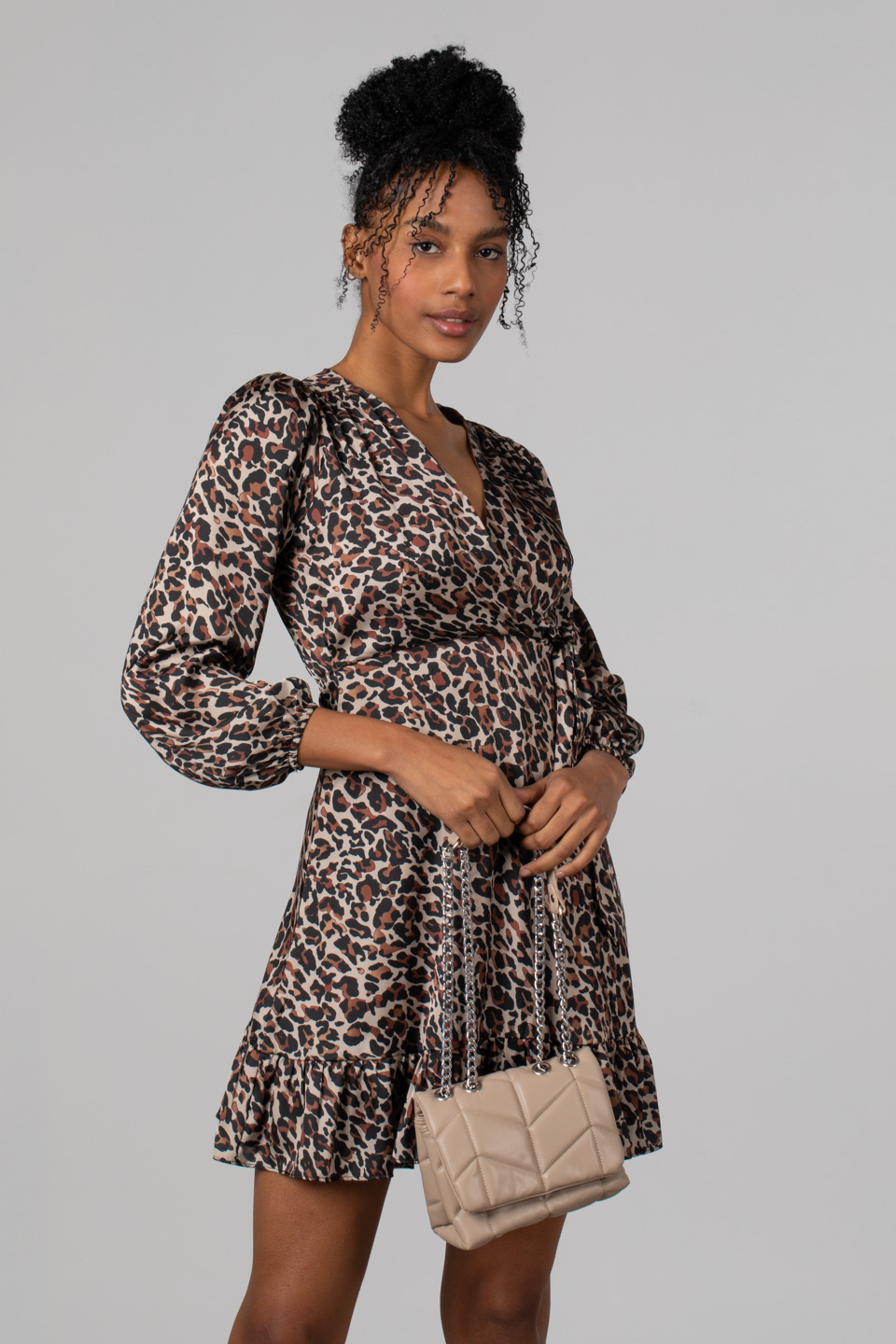 Kruvaze yaka kısa saten elbise-7409 Leopar