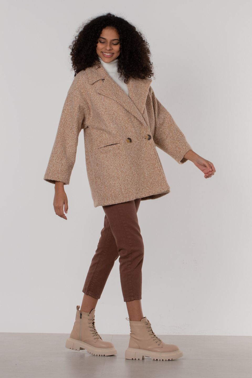 Kruvaze yaka kıvırcık kaban-50585 Camel