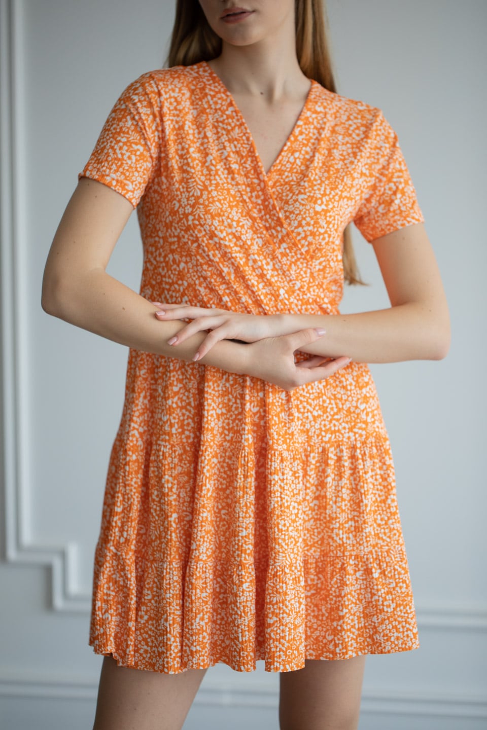 Kruvaze yaka mini elbise-4445 Oranj Çiçek