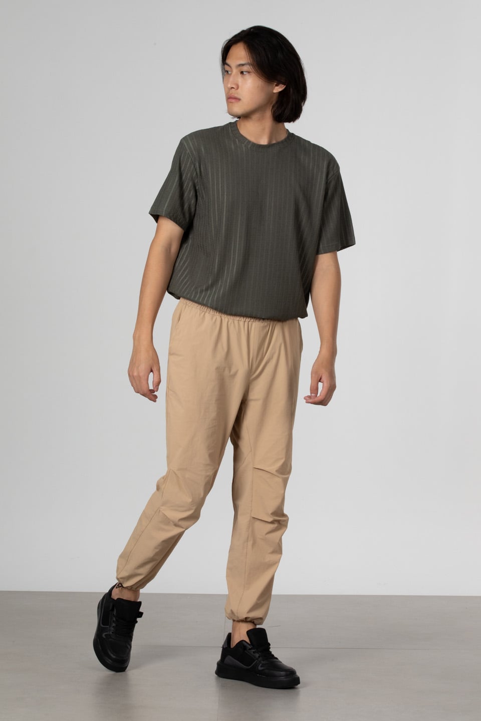 Likralı paraşüt kumaş bol pantolon-9032 Bej