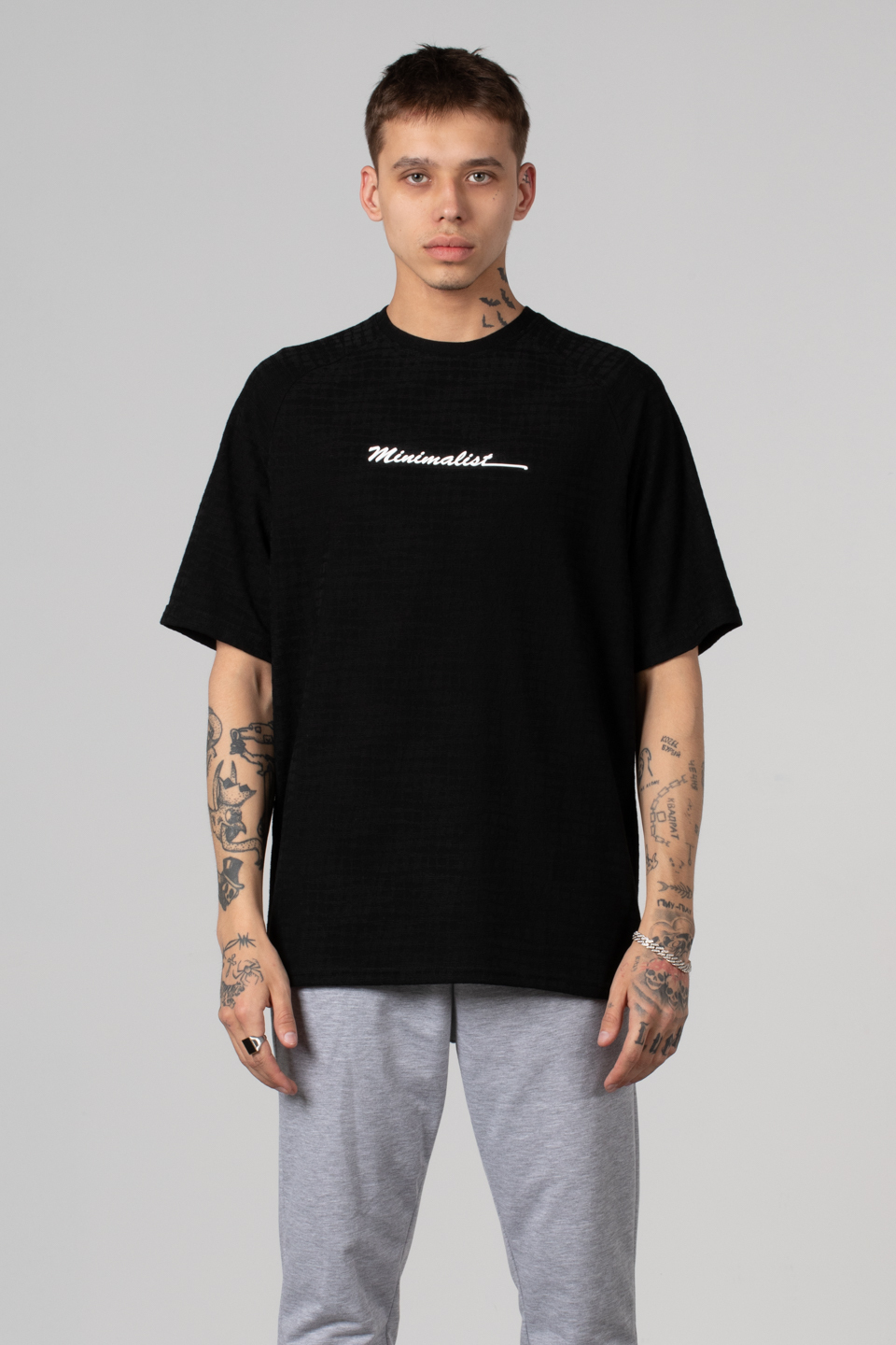 Minimalist baskılı t-shirt-222 Siyah