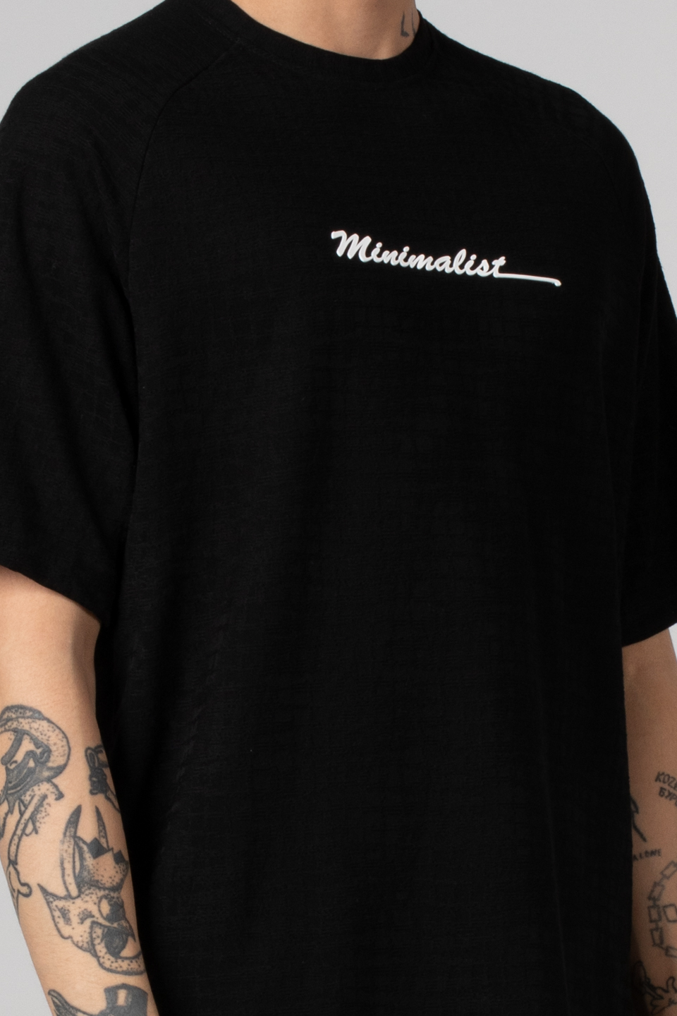 Minimalist baskılı t-shirt-222 Siyah