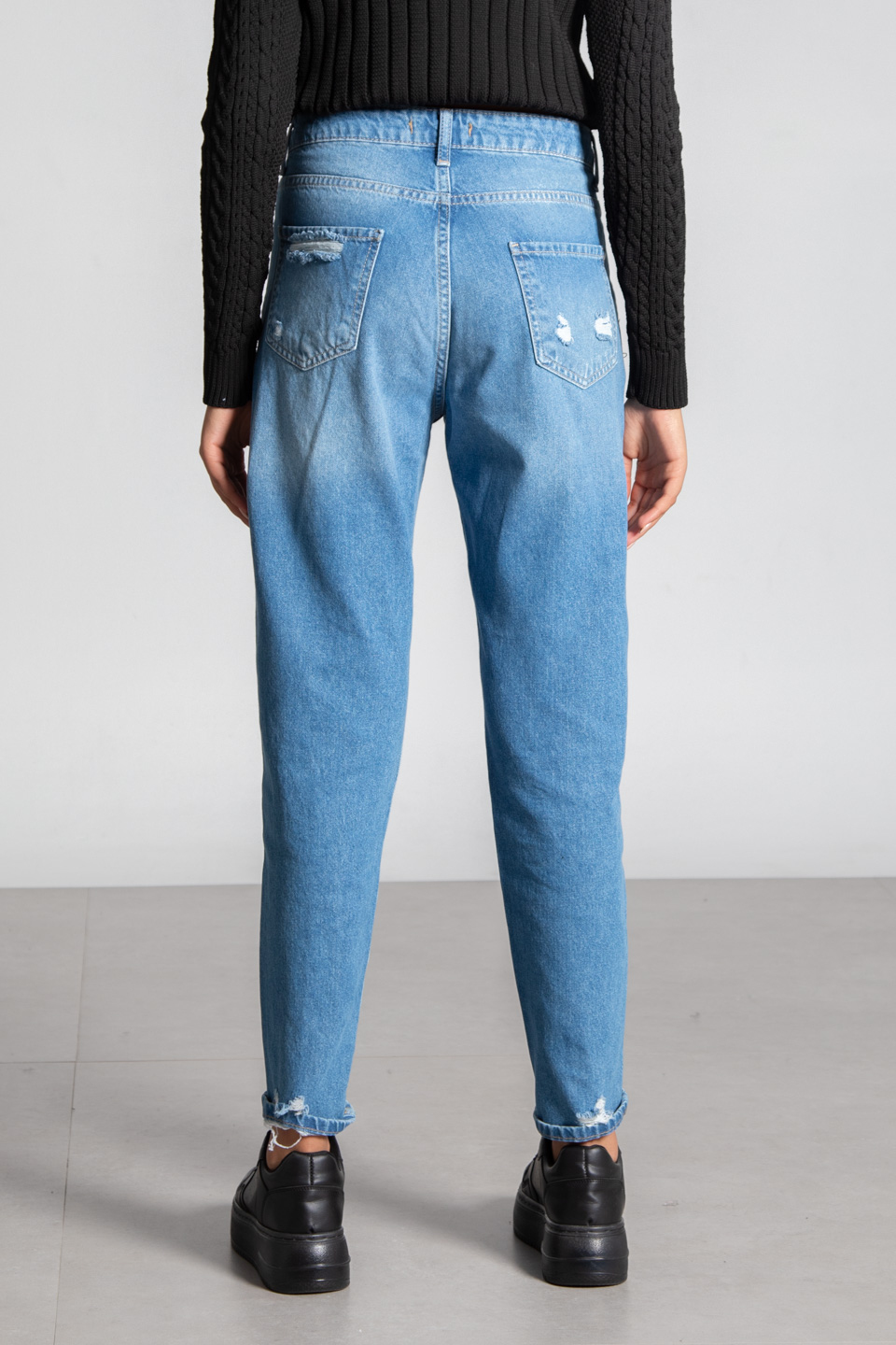 Mom jean yırtık pantolon-28383 Orta Mavi