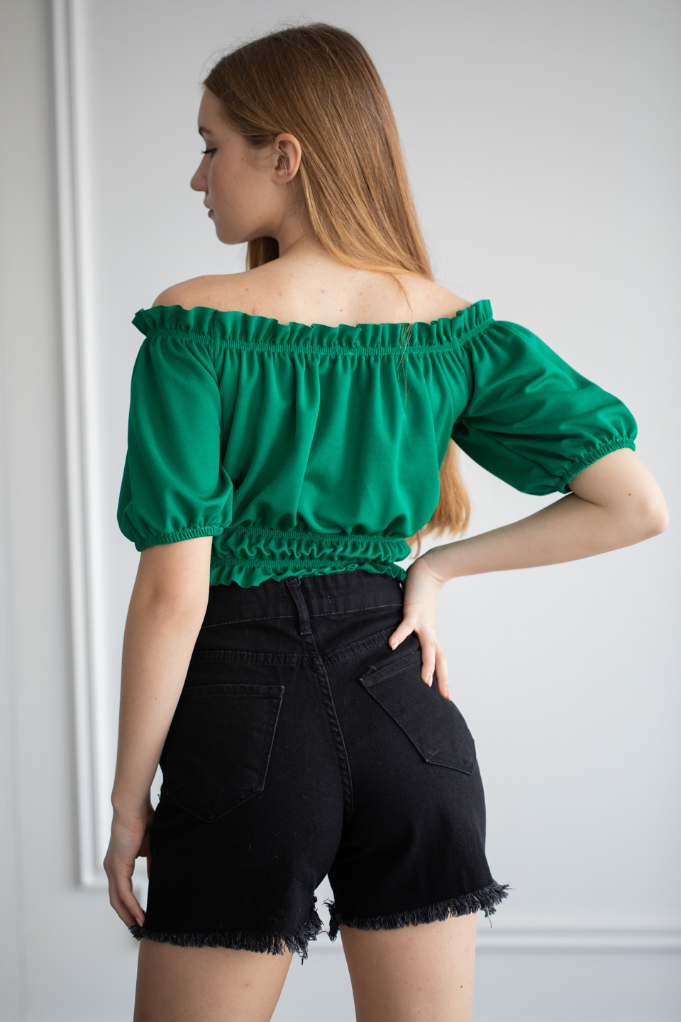 Omuzu açık önü büzgülü bluz-5027 Benetton