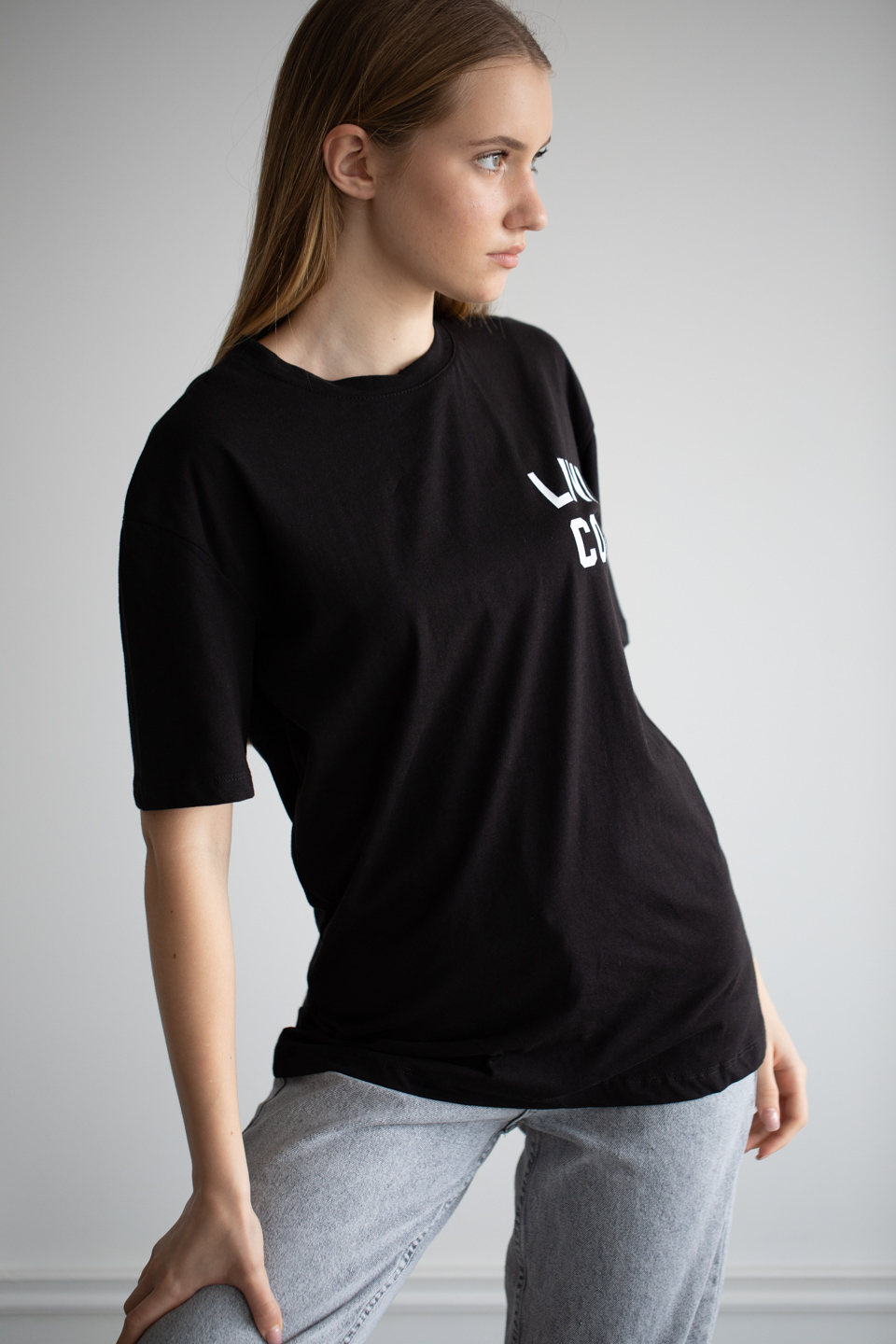 Ön arka lıvın cool baskılı t-shirt-22F-190 Siyah