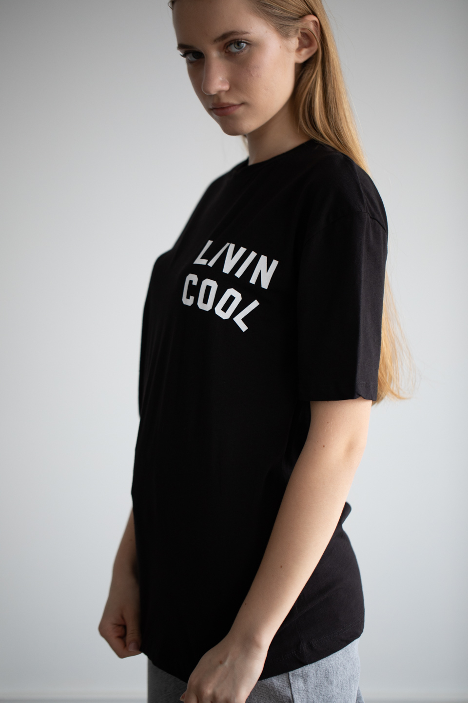 Ön arka lıvın cool baskılı t-shirt-22F-190 Siyah