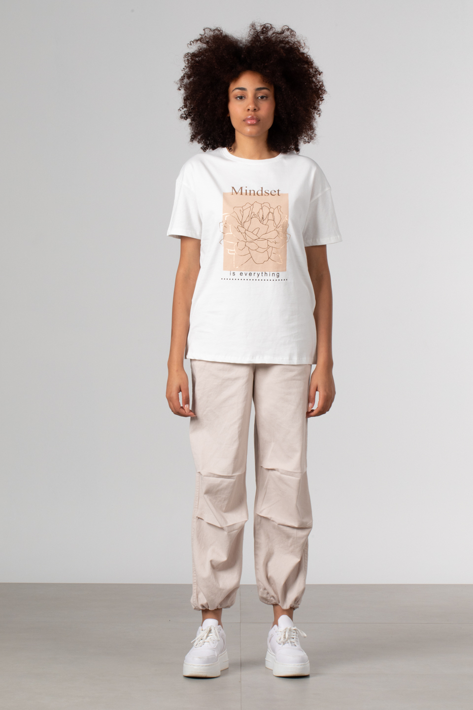 Ön çiçek baskılı t-shirt-DVN0342 Beyaz