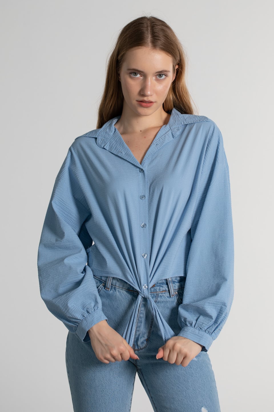 Önü bağlama detay gömlek-8007 Mavi