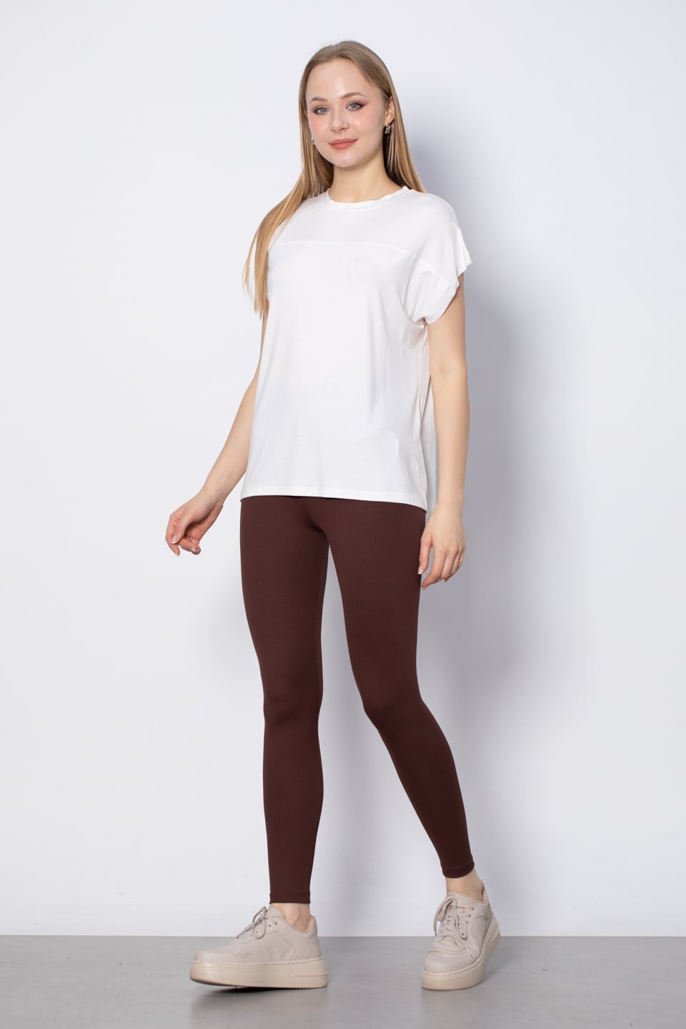 Önü Biye Detaylı T-Shirt - Ekru