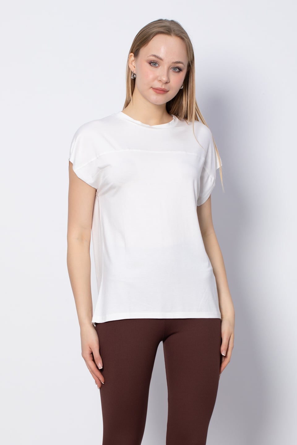 Önü Biye Detaylı T-Shirt - Ekru