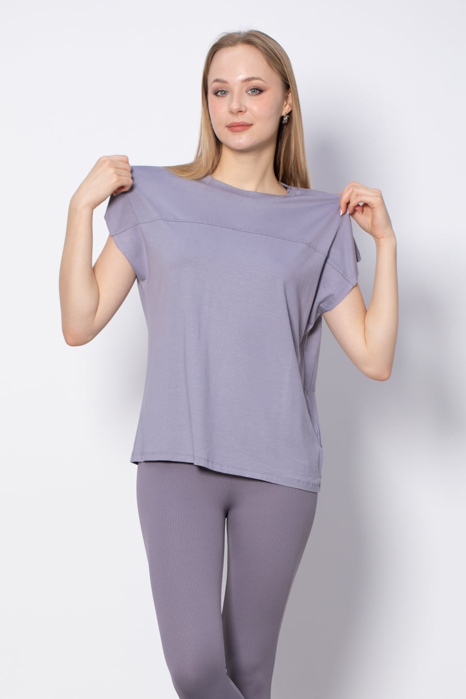 Önü Biye Detaylı T-Shirt - Gri