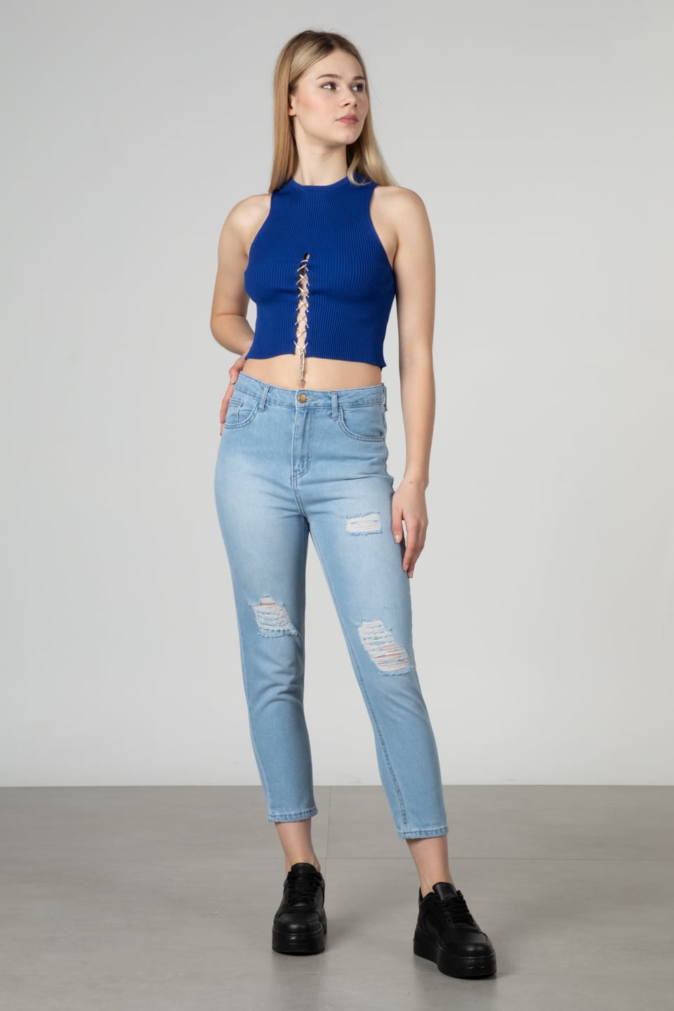 Önü çapraz taş detay body-8831 Saks
