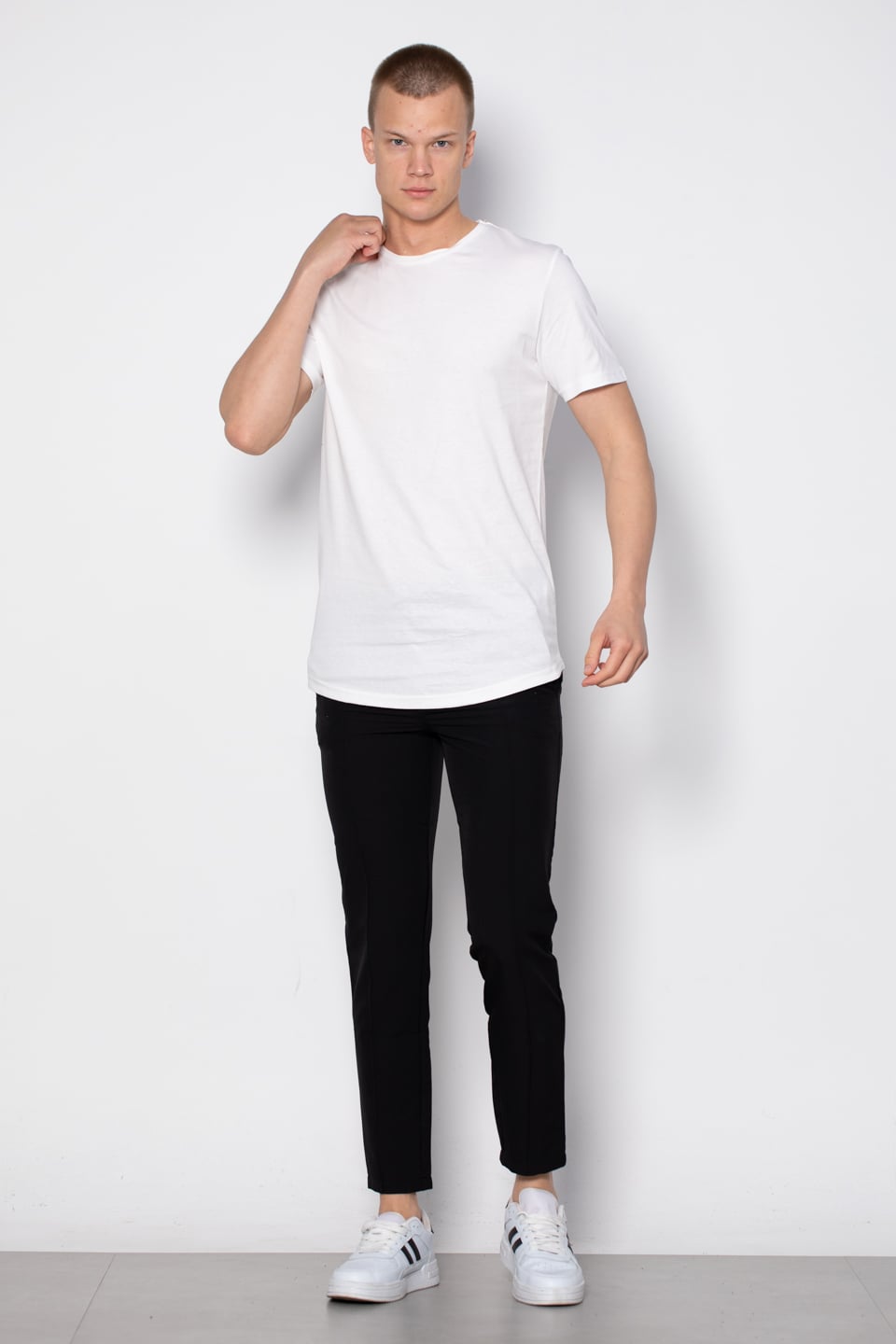 Oval kesim t-shirt-2511 Beyaz