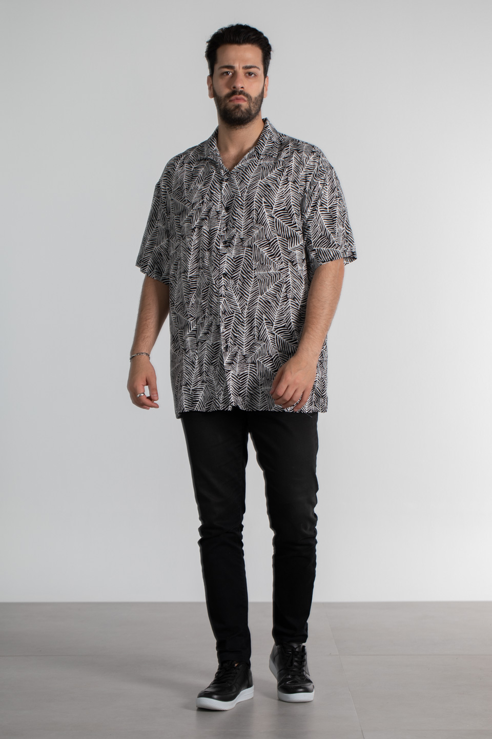 Oversize yaprak desen gömlek-6002 Siyah/Ekru