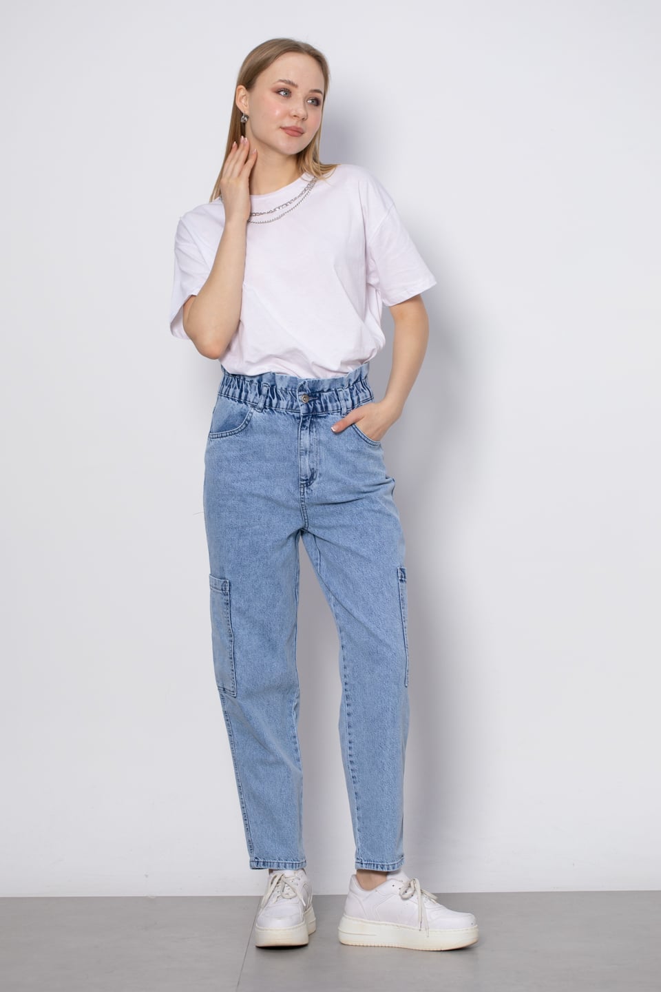 Oversize Zincir Detaylı T-Shirt - Beyaz