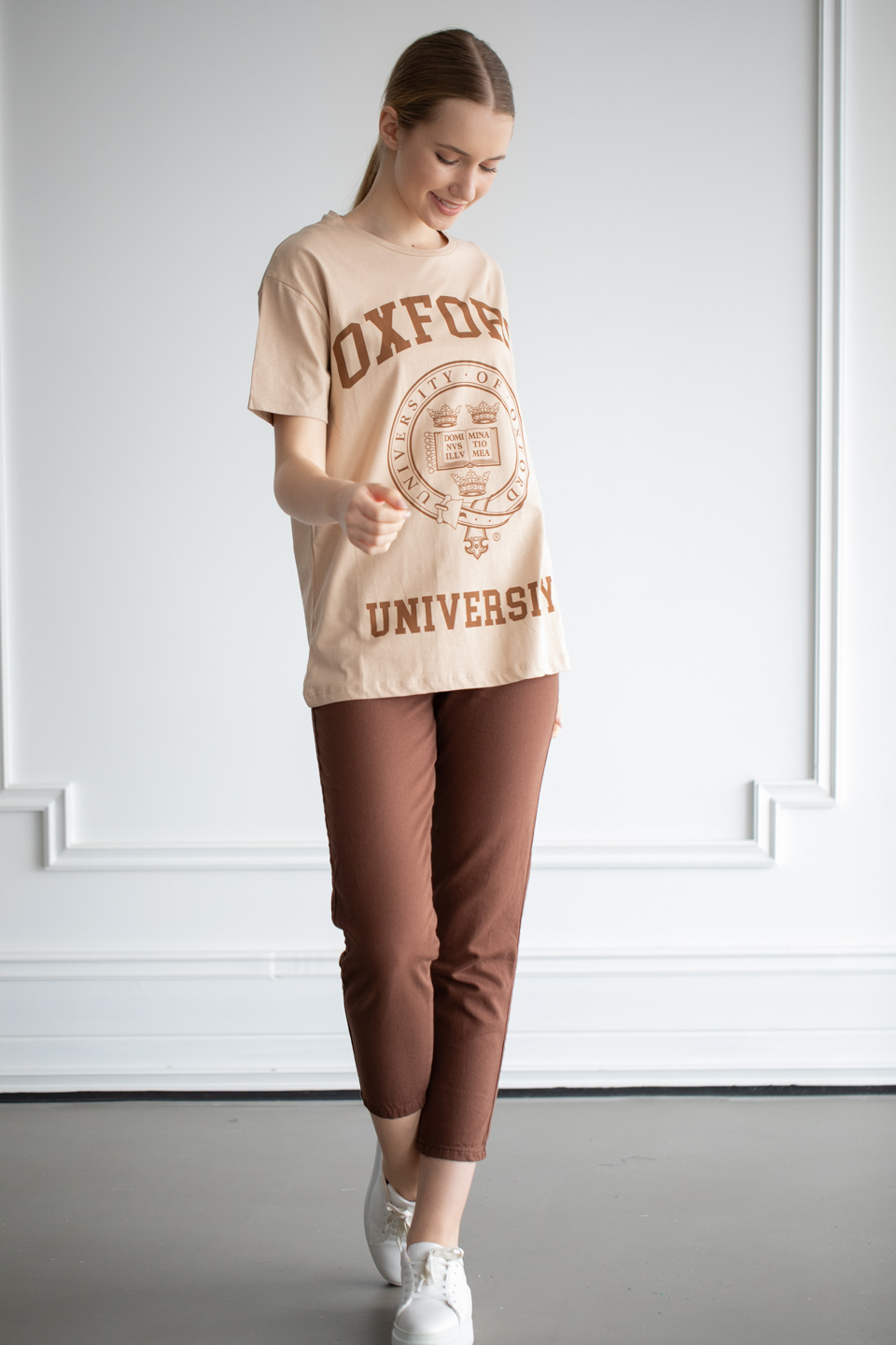 Oxford baskılı oversize t-shirt-1001-3 Bisküvi