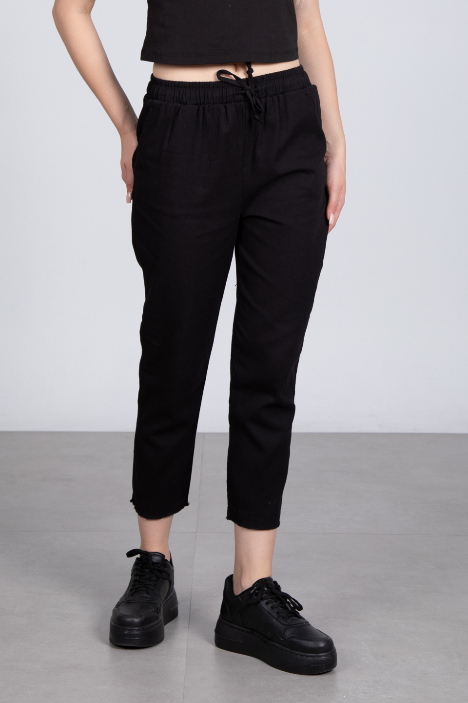 Paça püsküllü gabardin pantolon-001 Siyah
