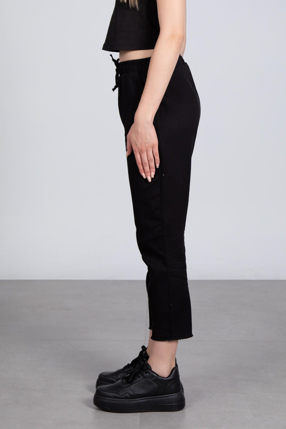Paça püsküllü gabardin pantolon-001 Siyah