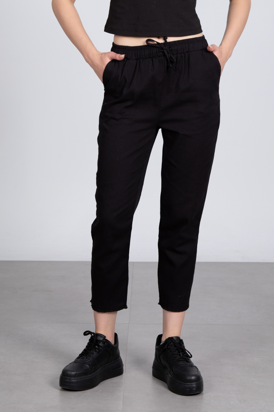 Paça püsküllü gabardin pantolon-001 Siyah