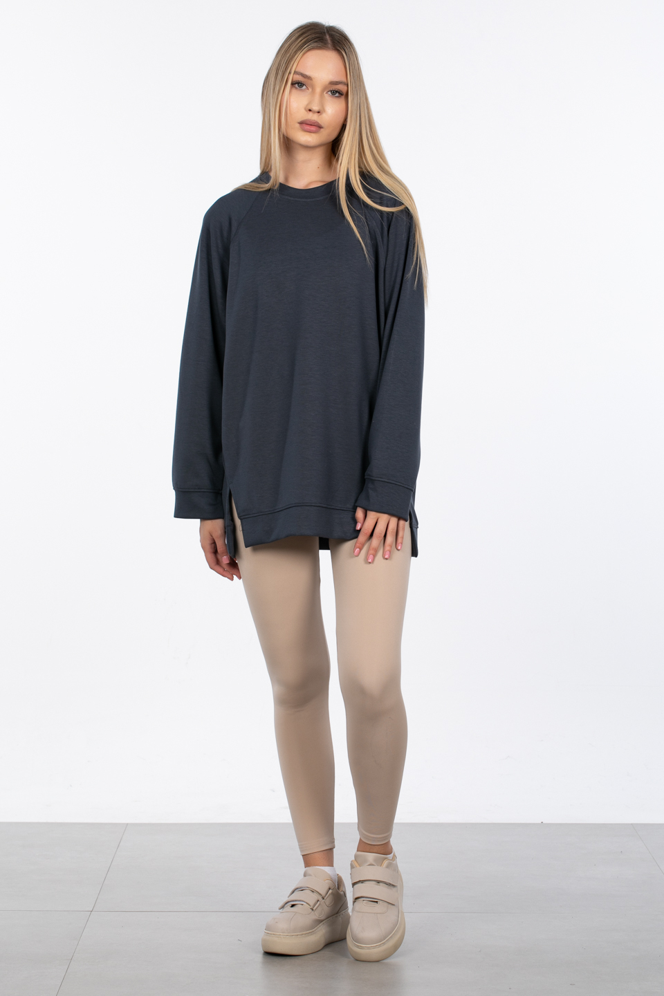 Reglan kol ön yırtmaçlı sweatshirt-10082 Antrasit
