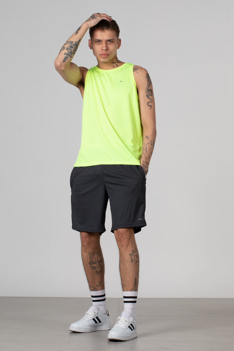 Sıfır kol sporcu atlet-RUN Neon Sarı