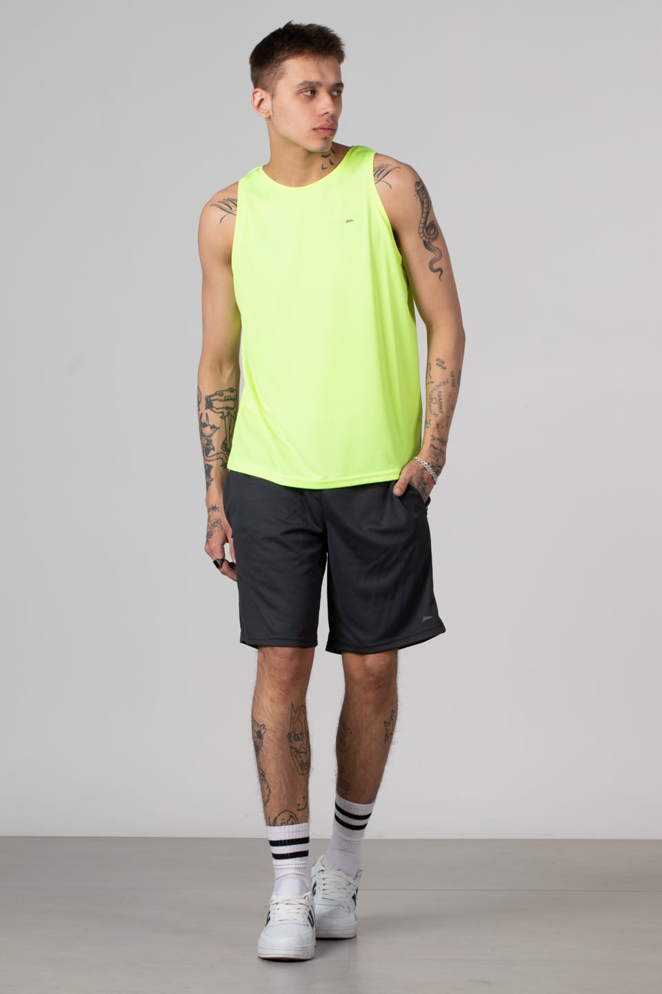 Sıfır kol sporcu atlet-RUN Neon Sarı