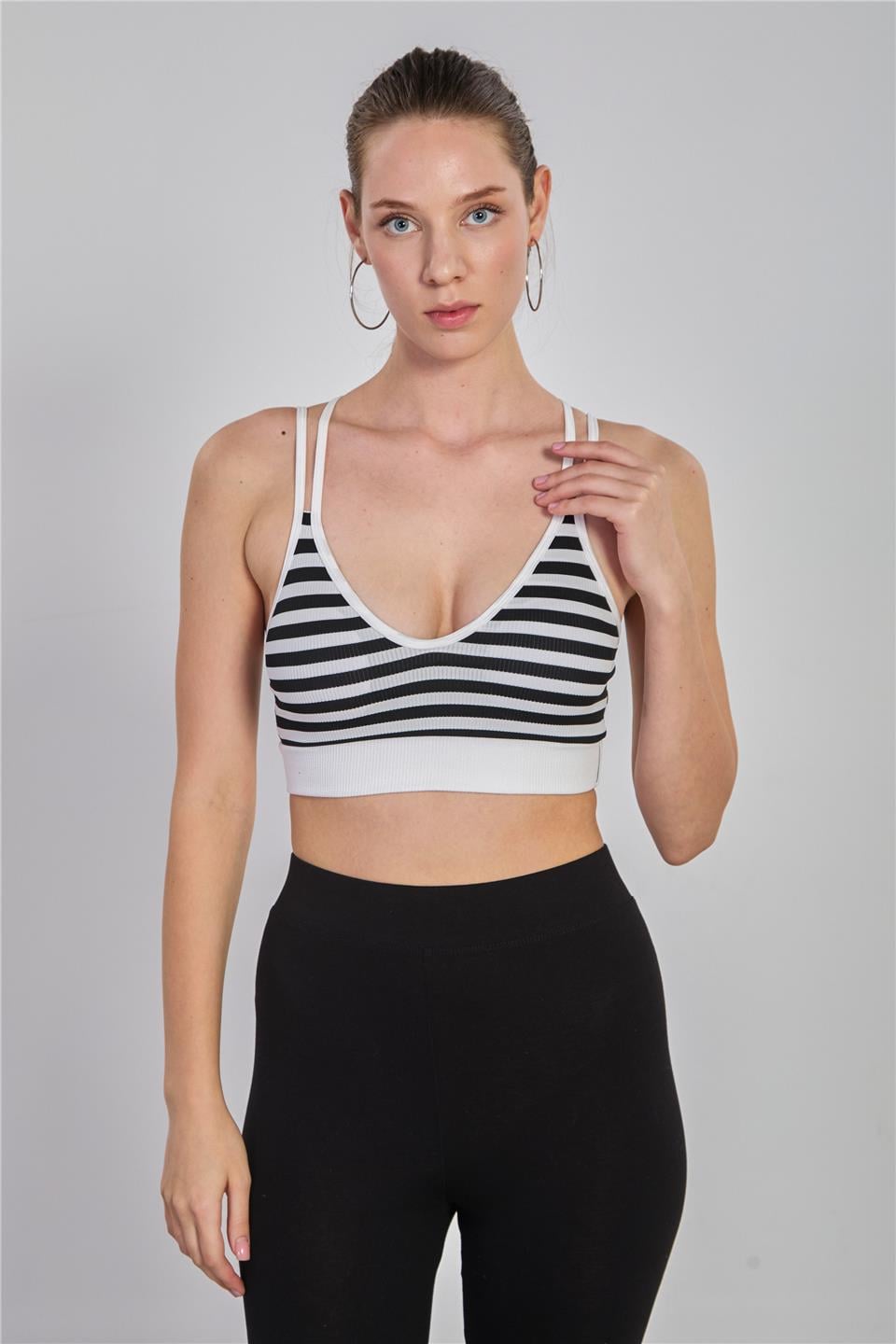 Sırtı çapraz askılı büstiyer-1002 Siyah/Beyaz