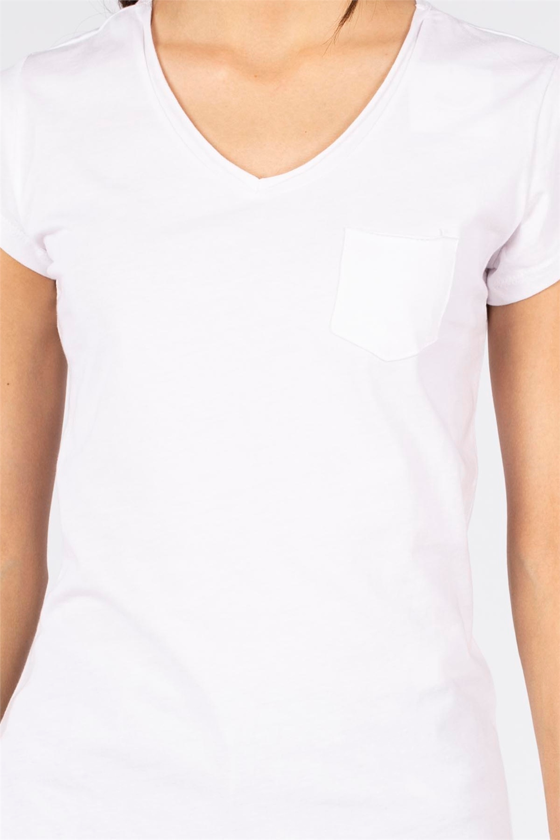 Tek Cepli V Yaka Basic T-Shirt-Beyaz