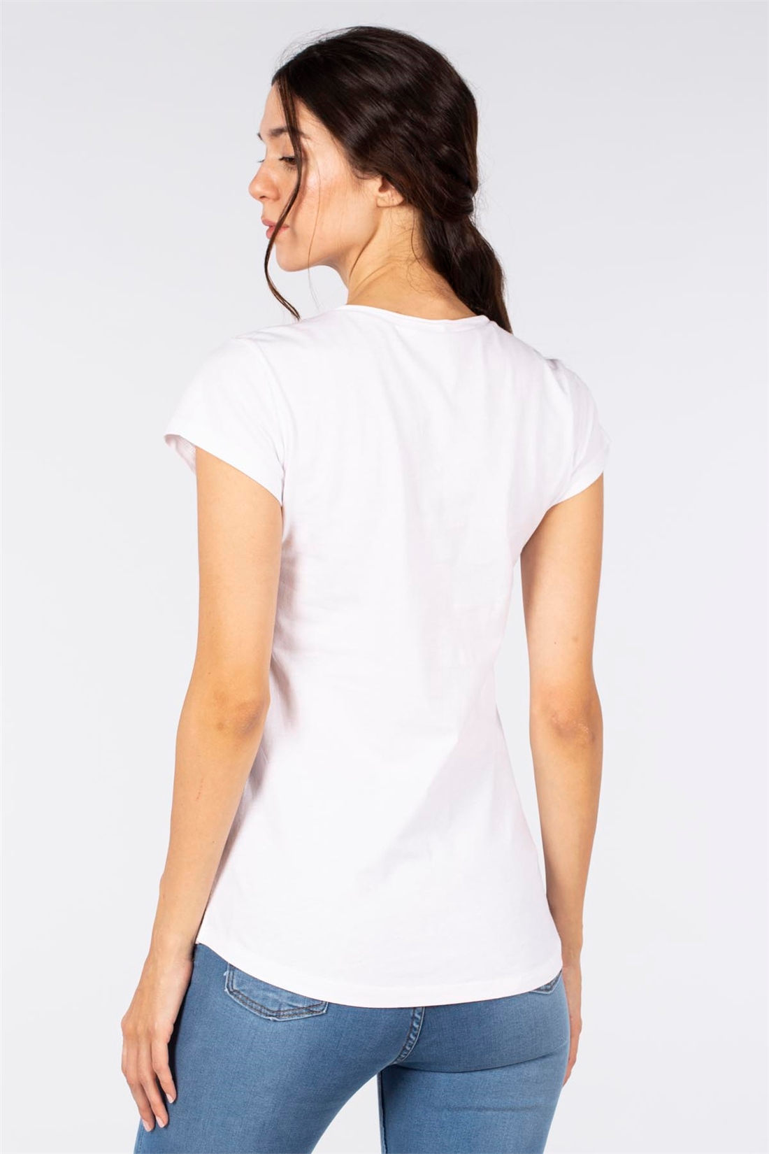 Tek Cepli V Yaka Basic T-Shirt-Beyaz