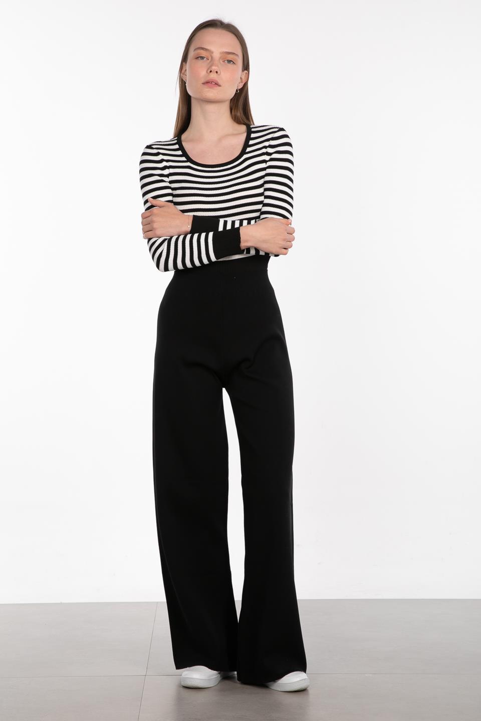 U yaka çizgili body-3073 Siyah/Beyaz