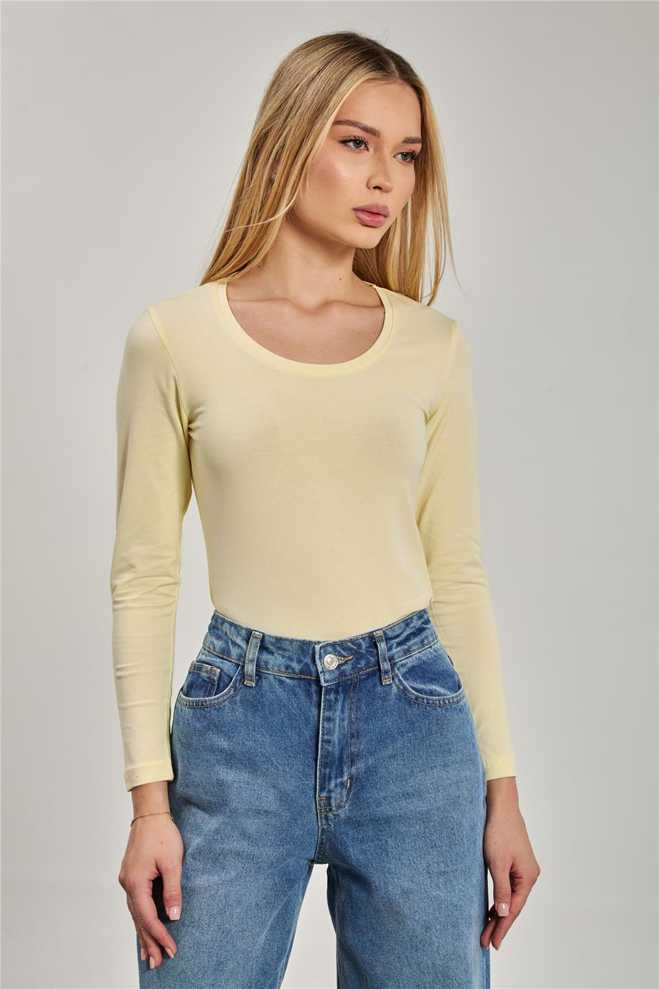 U yaka uzun kol body-K652 Açık Sarı