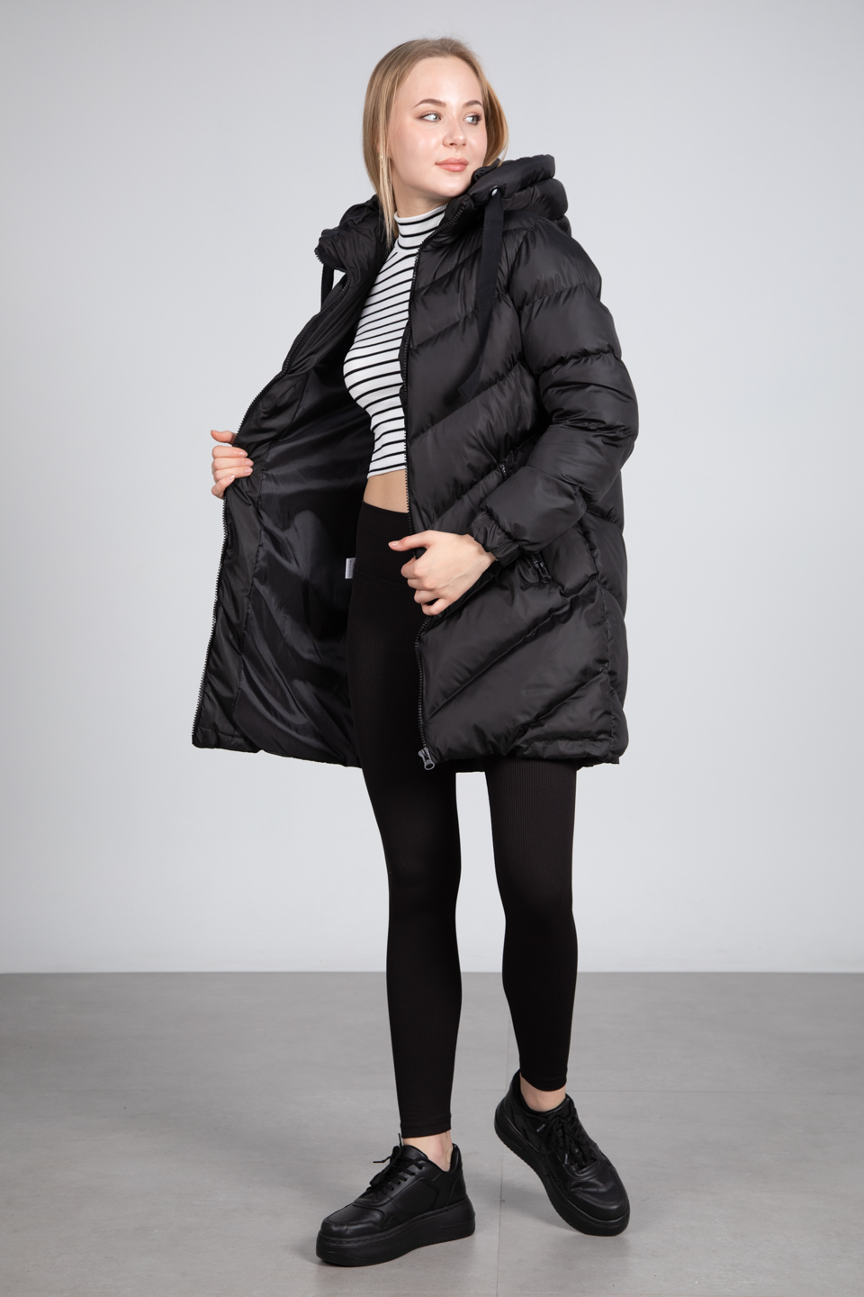 Uzun oversize mont-22-266 Siyah