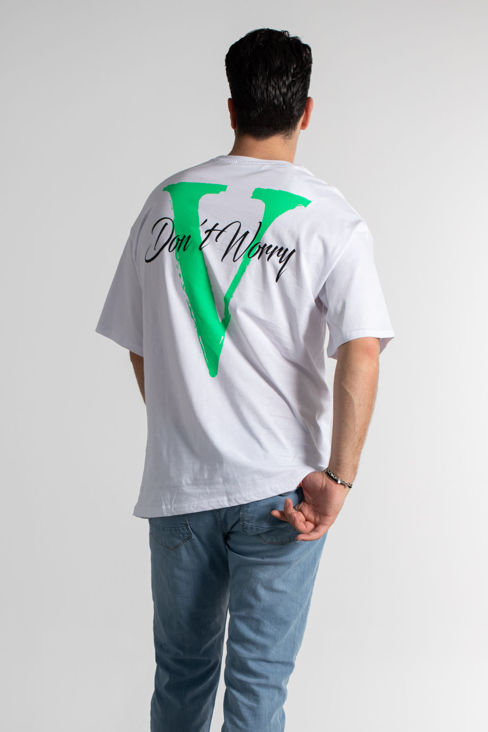 V baskılı oversıze t-shırt-4010 Beyaz