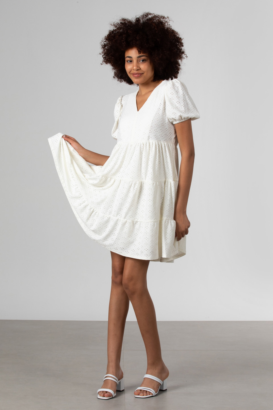 V yaka kısa kollu mini elbise-S0012761 Ekru