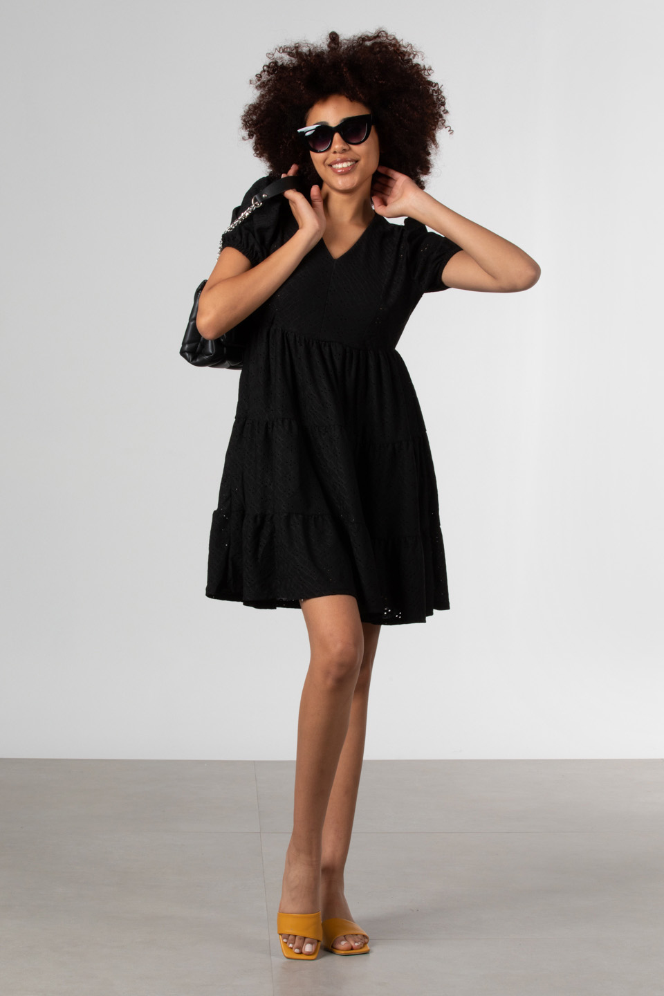 V yaka kısa kollu mini elbise-S0012761 Siyah