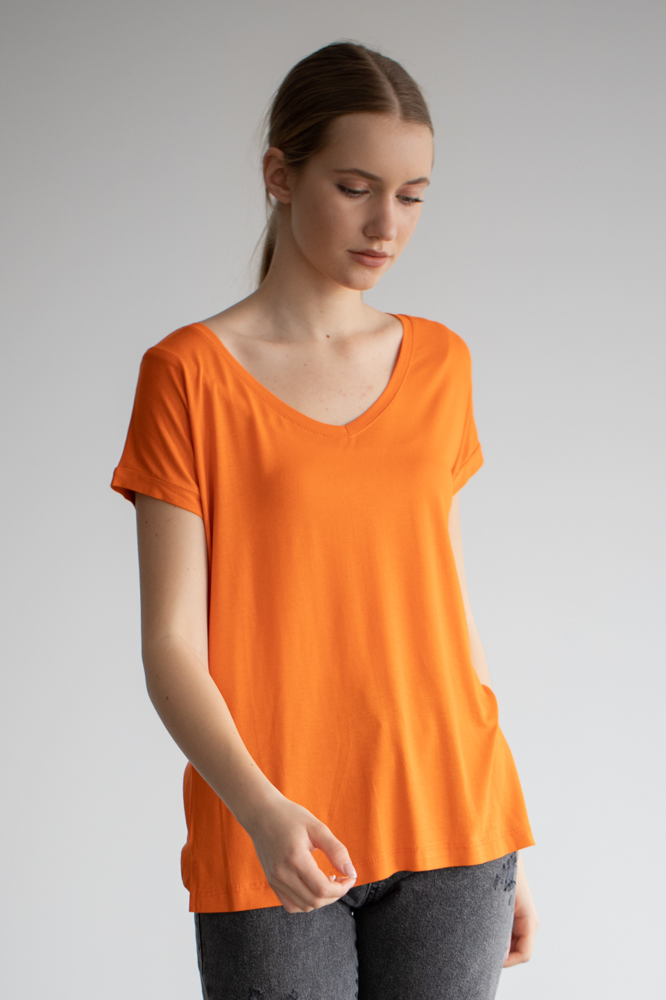 V yaka yırtmaçlı t-shirt-2000 Oranj