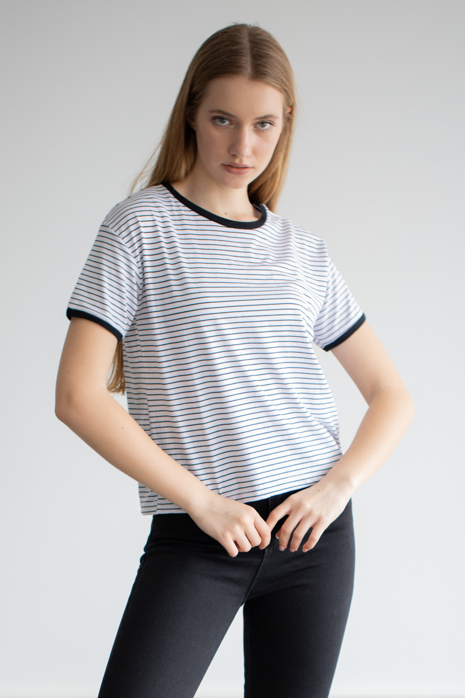 Yakası ve kol ribanası renkli çizgili t-shirt-6060 Beyaz/Siyah