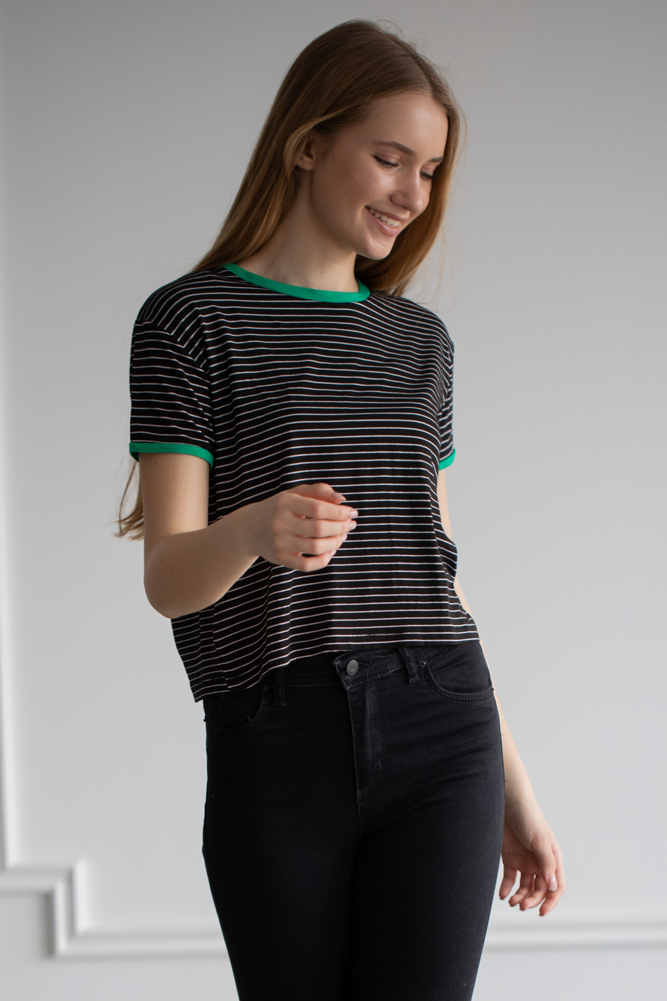 Yakası ve kol ribanası renkli çizgili t-shirt-6060 Siyah/Benetton