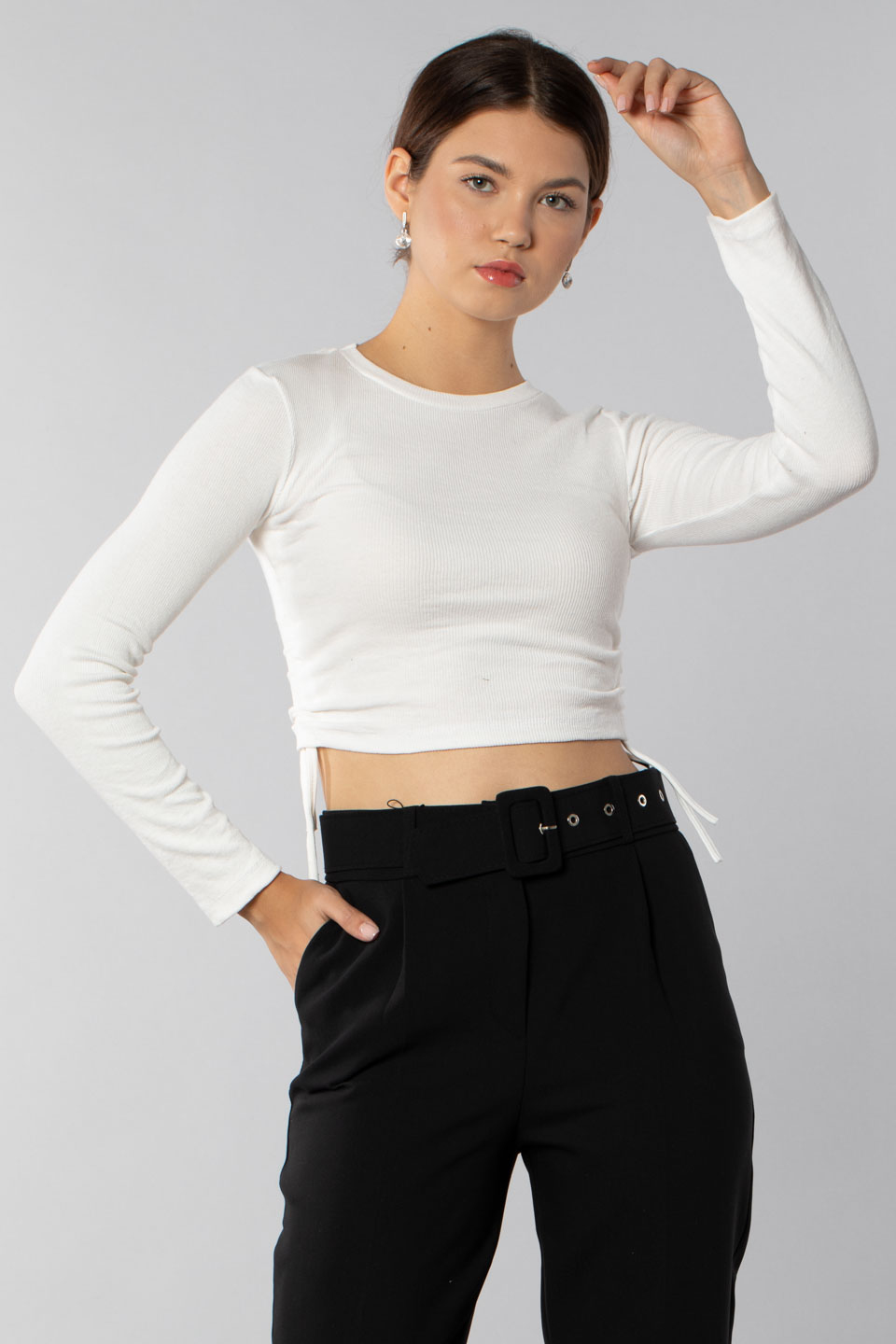 Yanlardan büzgülü body-2132 Ekru