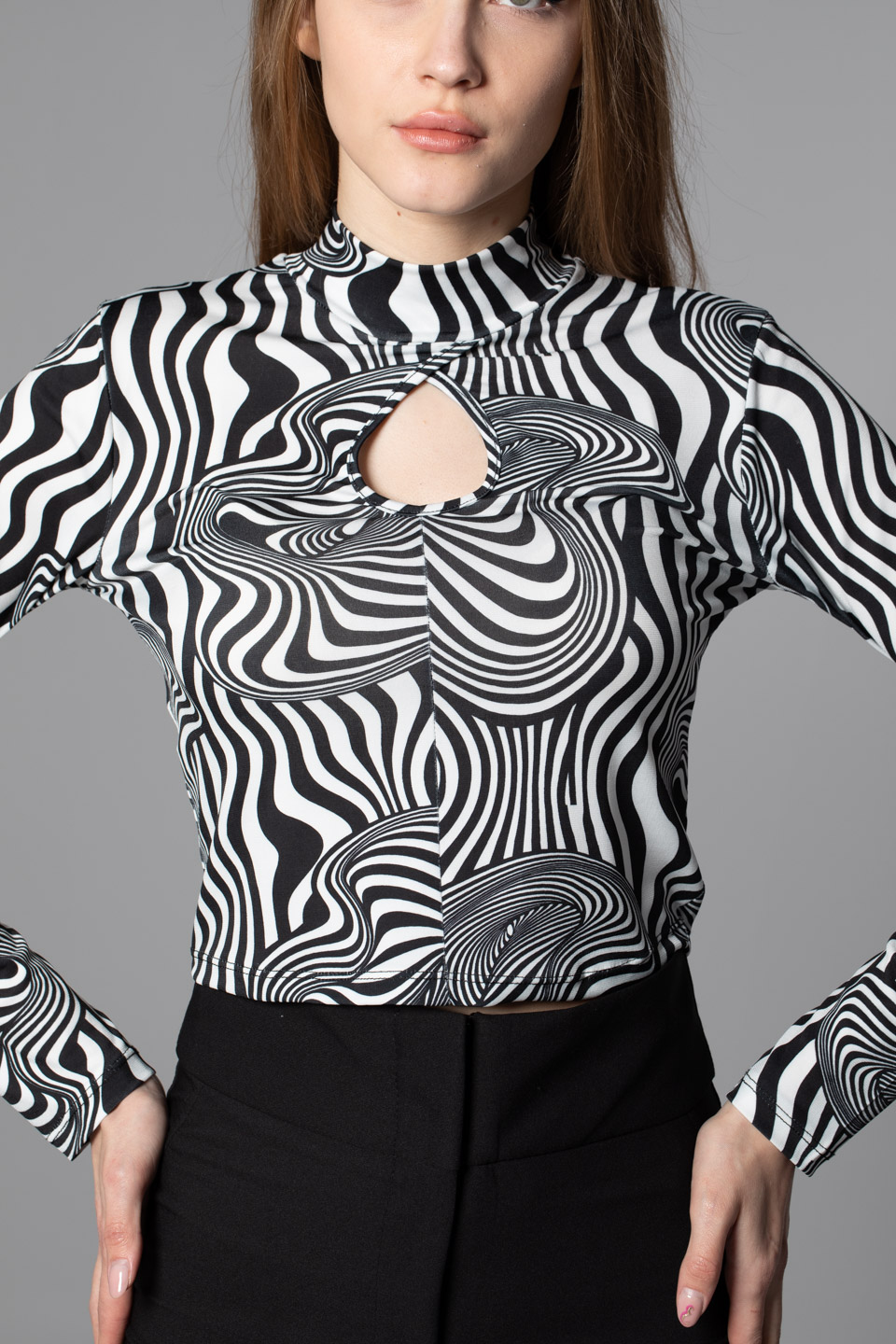 Yarım balıkçı desenli body-9610 Zebra