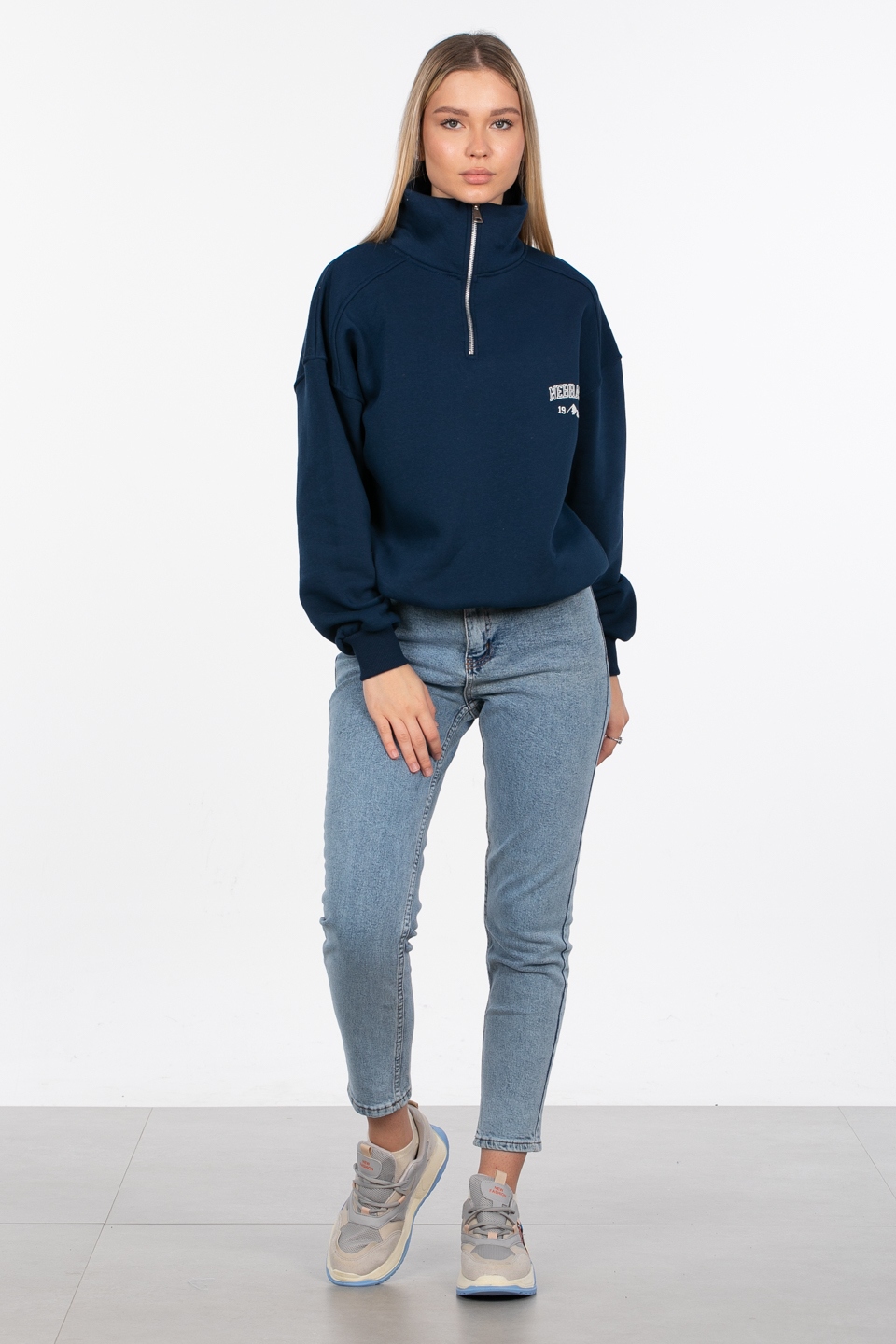 Yarım fermuarlı yazı baskılı sweatshirt-DVN0848 Lacivert