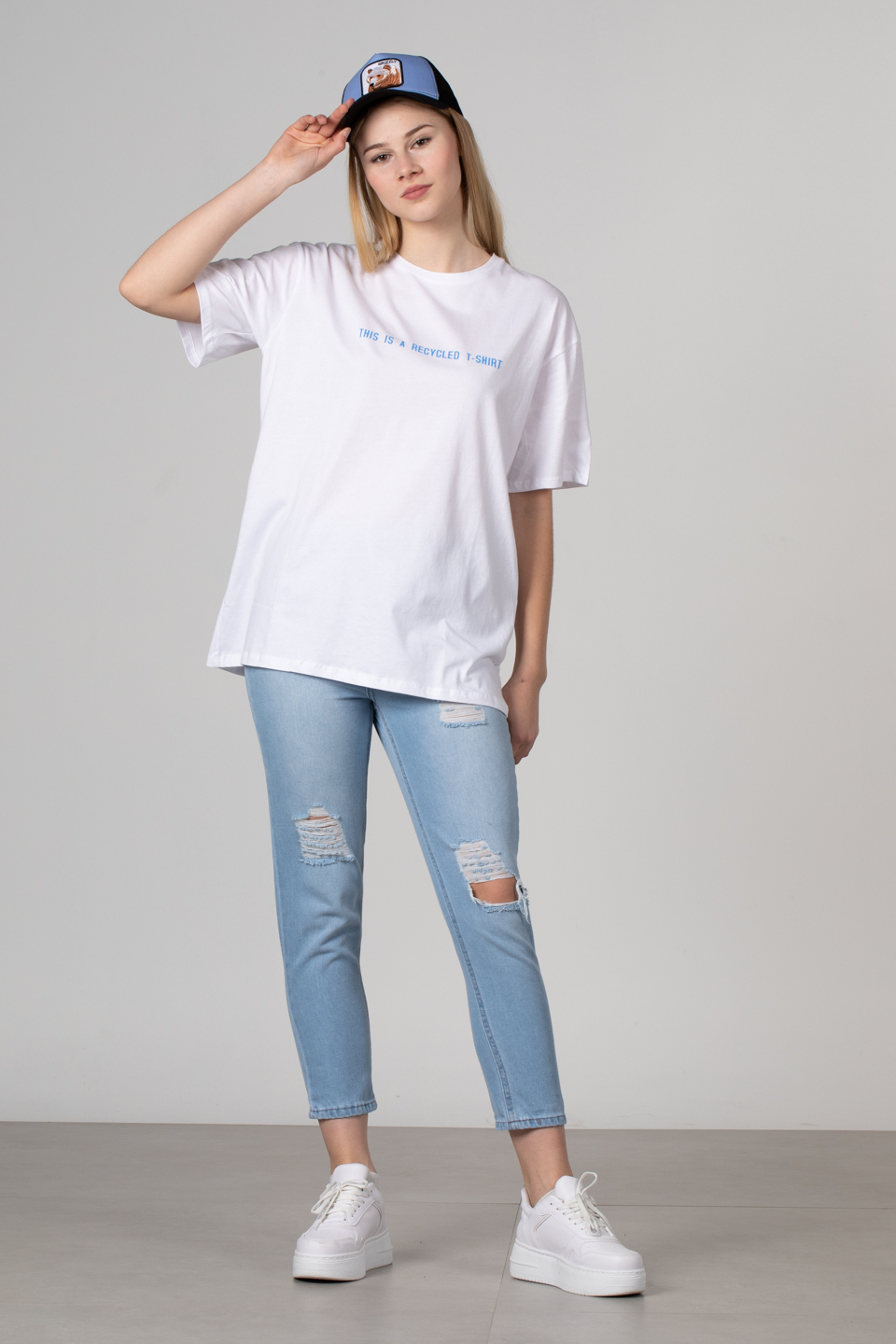 Yazı baskılı oversize t-shirt-2498 Beyaz