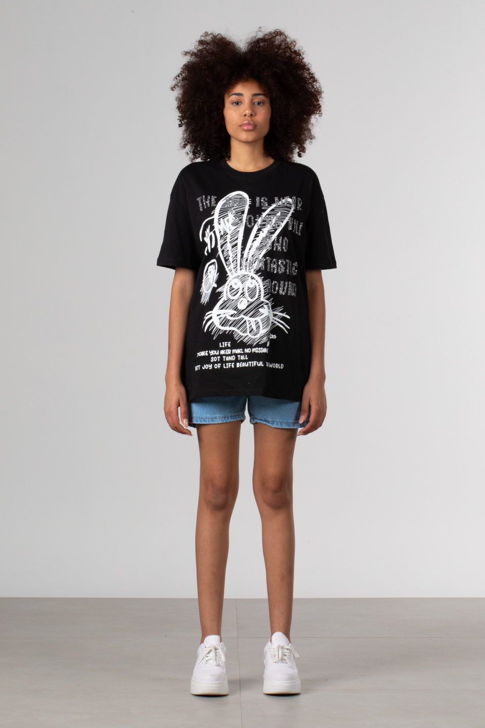 Yazılı tavşan baskılı t-shirt-DVN0348 Siyah
