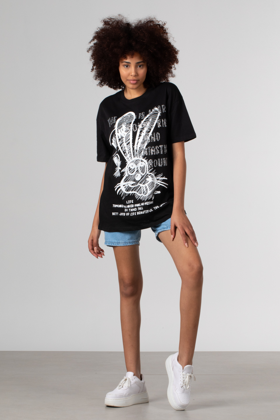 Yazılı tavşan baskılı t-shirt-DVN0348 Siyah