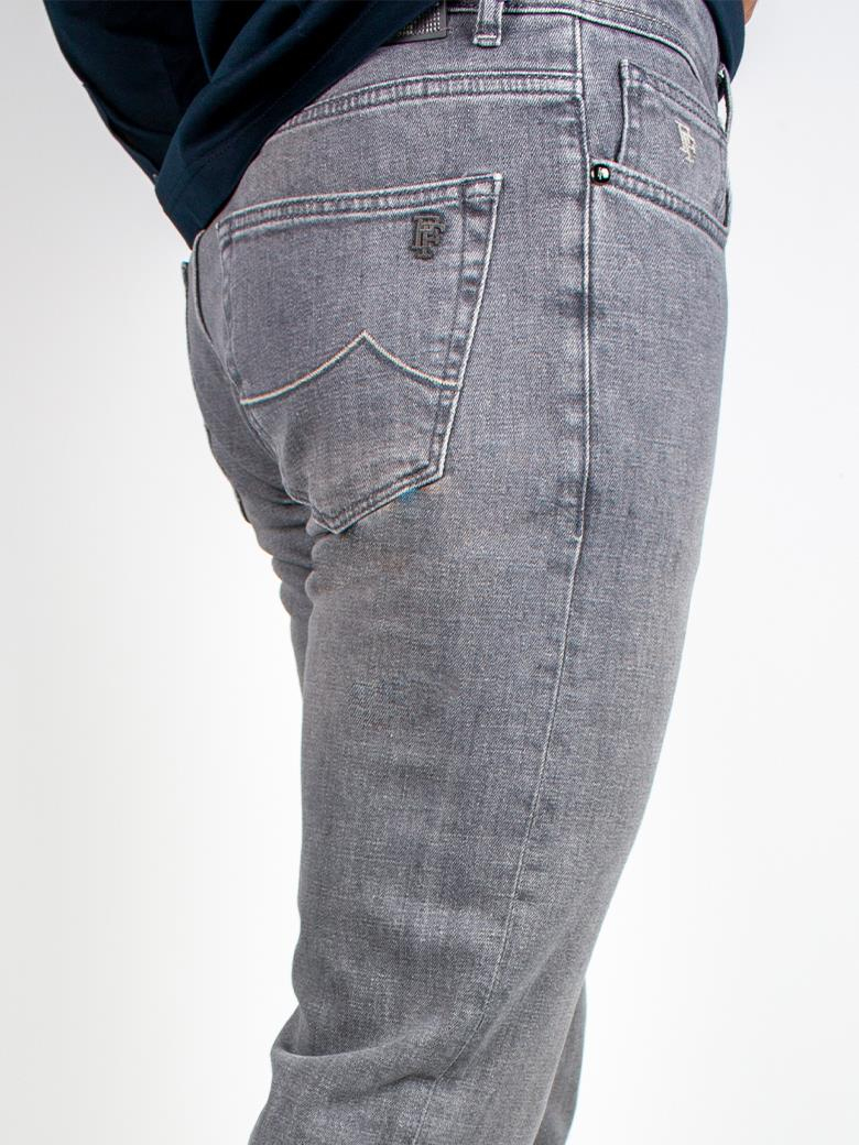 Regular Fit Gri Pamuklu Likralı Kot Pantolon
