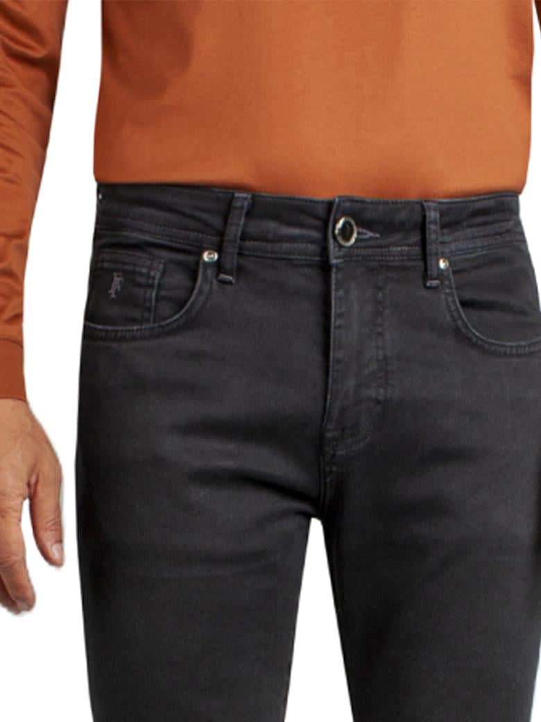 Regular Fit Normal Kesim Likralı Siyah Denim Kot Pantolon
