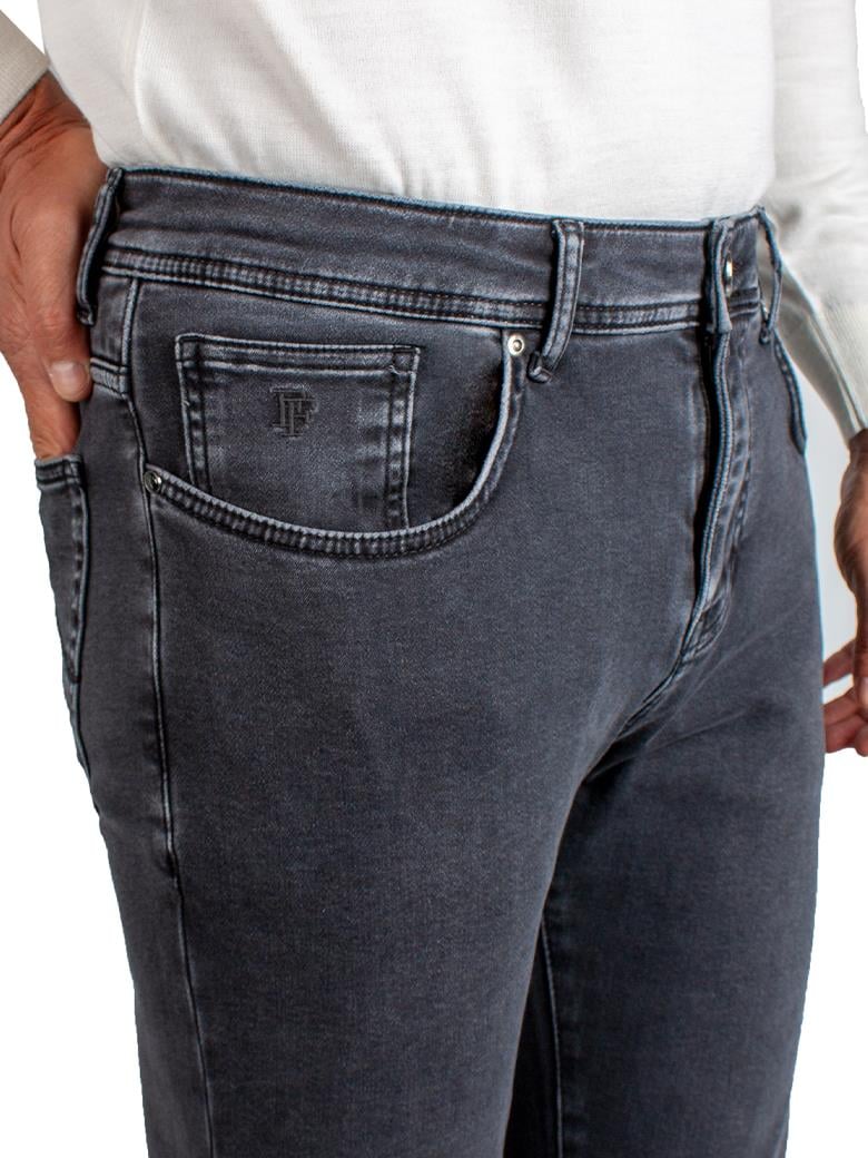 Regular Fit Normal Kesim Likralı Siyah Denim Kot Pantolon