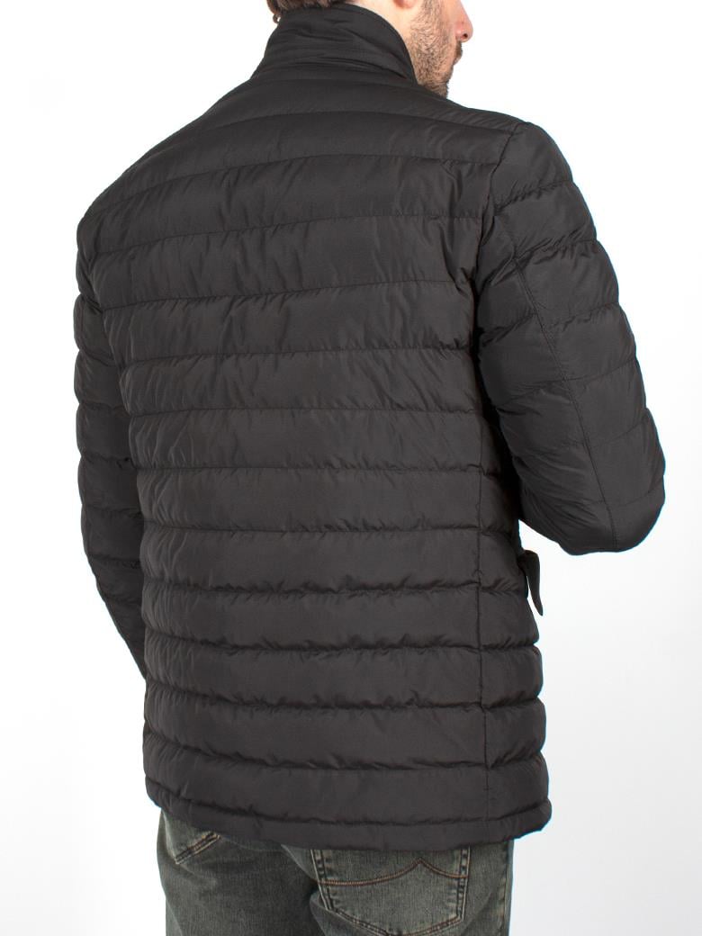 Standart Fit Elyaf Dolgulu Siyah Şişme Mont