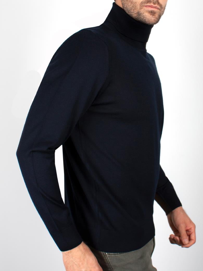Standart Fit Lacivert Tam Boğazlı Yün Triko